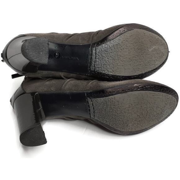 AQUATALIA Boots Heels Size‎ 6.5 Suede Pleated Patent Ankle Booties Gray - Picture 8 of 13